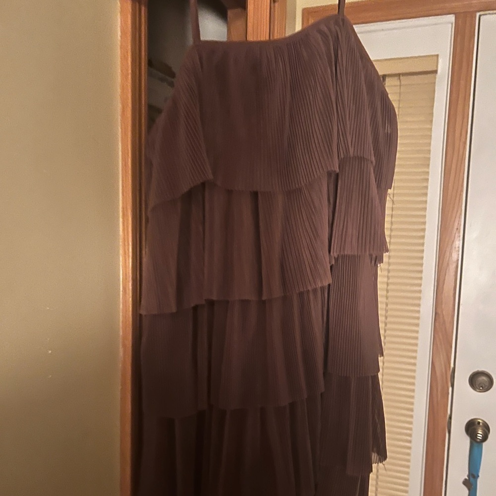 Brown dress